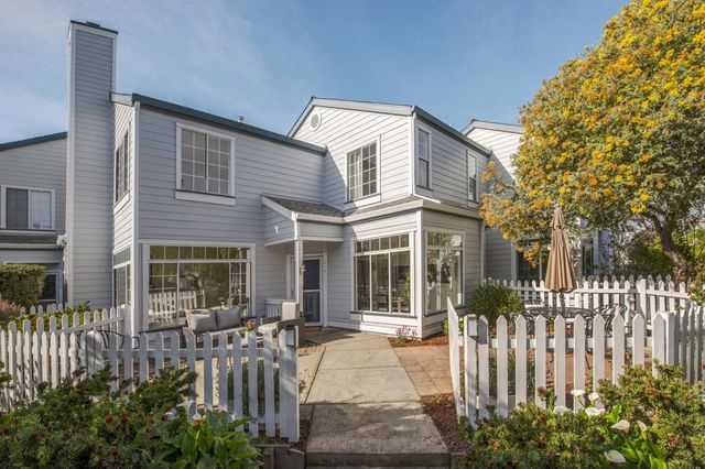 319 319 Commodore DR, Richmond, CA 94804