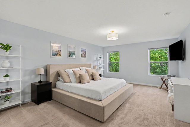15 Beymoure Street, Kalamazoo, MI 49009