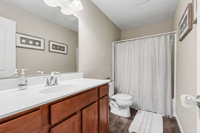 15 Beymoure Street, Kalamazoo, MI 49009