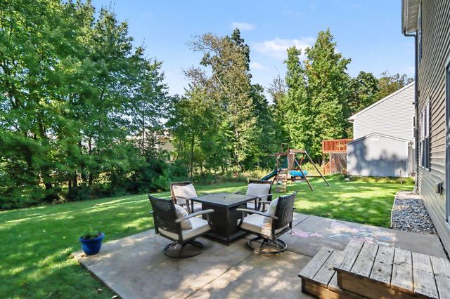 15 Beymoure Street, Kalamazoo, MI 49009