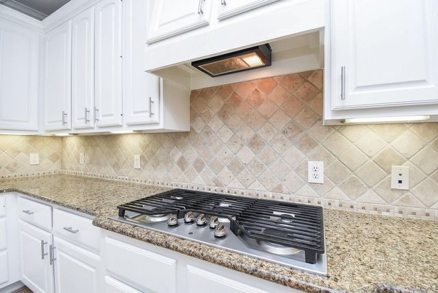 7606 Westmoreland Drive, Sugar Land, TX 77479