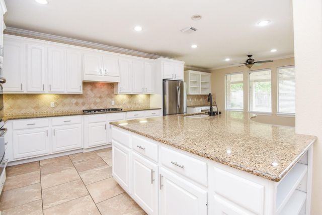 7606 Westmoreland Drive, Sugar Land, TX 77479