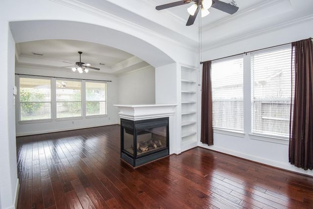 7606 Westmoreland Drive, Sugar Land, TX 77479