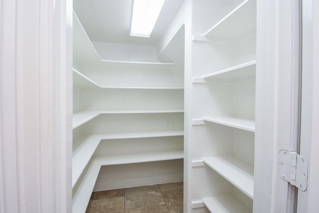 7606 Westmoreland Drive, Sugar Land, TX 77479