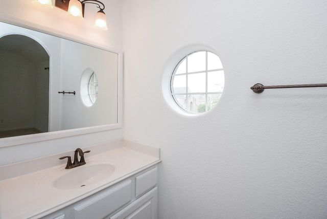 7606 Westmoreland Drive, Sugar Land, TX 77479