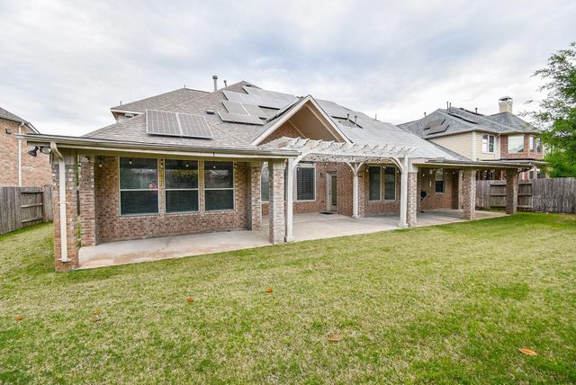 7606 Westmoreland Drive, Sugar Land, TX 77479