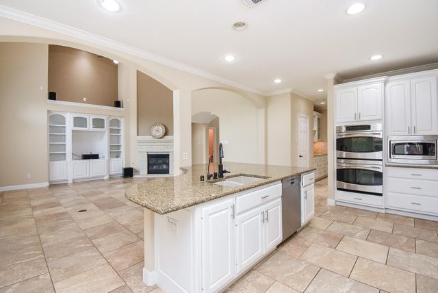 7606 Westmoreland Drive, Sugar Land, TX 77479
