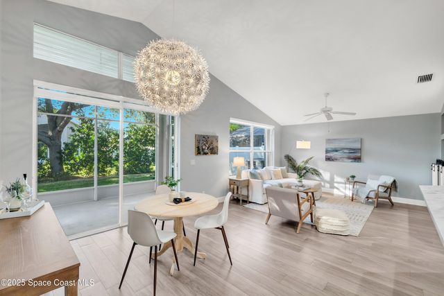 595 Sedgewood Circle S, Melbourne, FL 32904