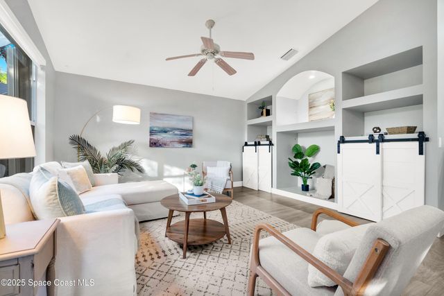 595 Sedgewood Circle S, Melbourne, FL 32904