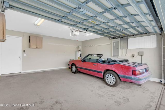 595 Sedgewood Circle S, Melbourne, FL 32904