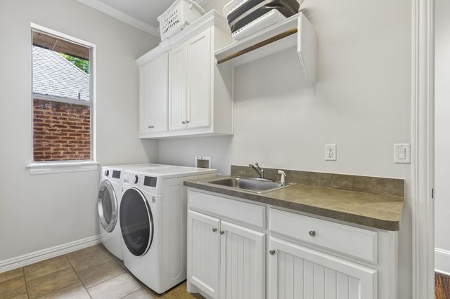 425 Waterford Lane, Colleyville, TX 76034