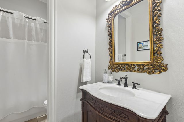 425 Waterford Lane, Colleyville, TX 76034