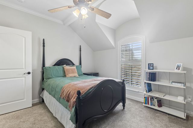 425 Waterford Lane, Colleyville, TX 76034