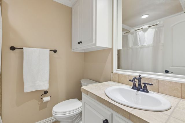 425 Waterford Lane, Colleyville, TX 76034