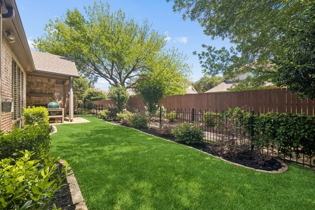 425 Waterford Lane, Colleyville, TX 76034