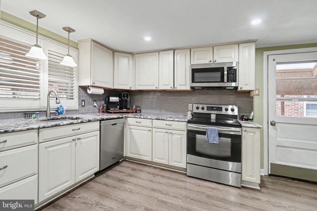 609 N FRANKLIN ST, Pottstown, PA 19464