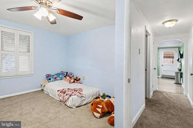 609 N FRANKLIN ST, Pottstown, PA 19464