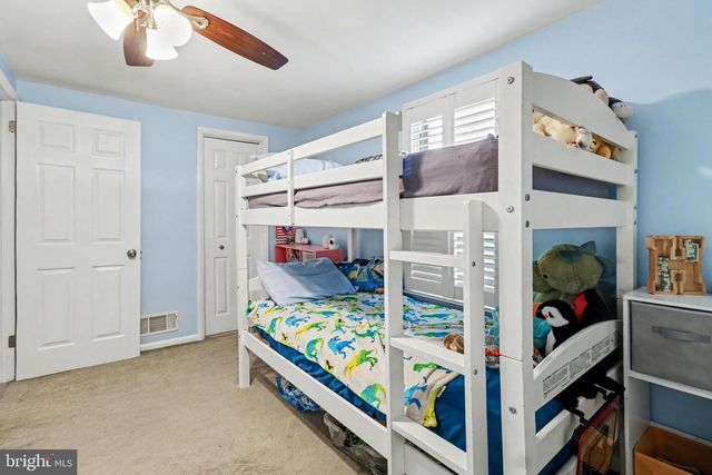 609 N FRANKLIN ST, Pottstown, PA 19464