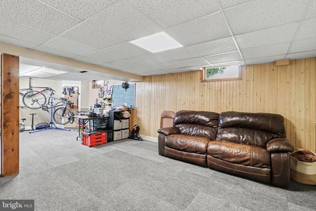 609 N FRANKLIN ST, Pottstown, PA 19464