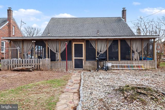 609 N FRANKLIN ST, Pottstown, PA 19464