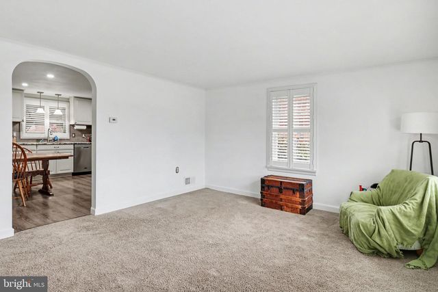 609 N FRANKLIN ST, Pottstown, PA 19464