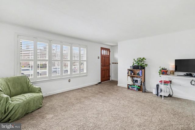 609 N FRANKLIN ST, Pottstown, PA 19464