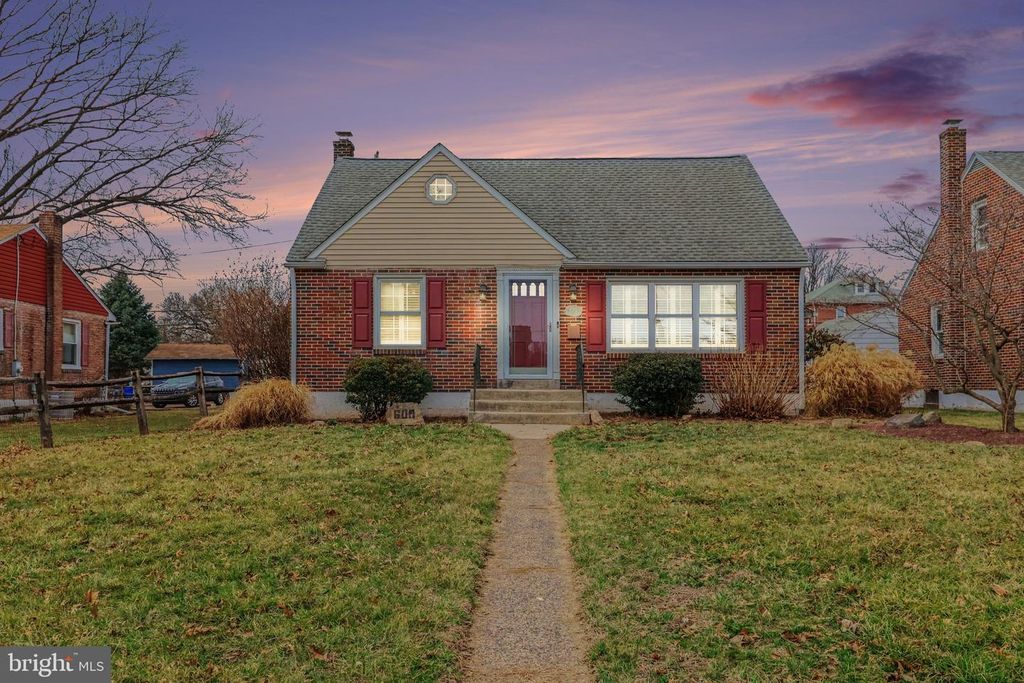 609 N FRANKLIN ST, Pottstown, PA 19464