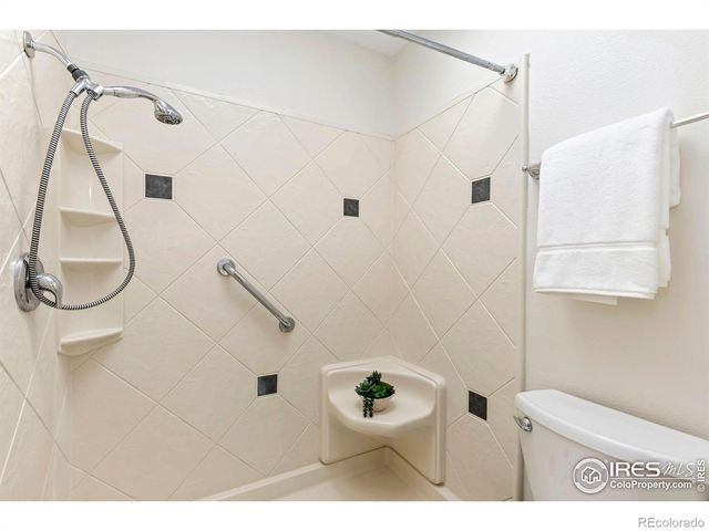 2014 Red Cloud Road, Longmont, CO 80504