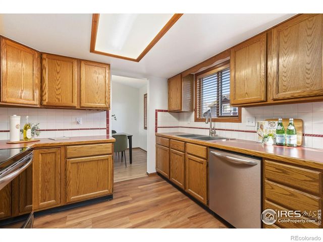 2014 Red Cloud Road, Longmont, CO 80504