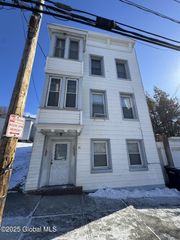 43 Oakwood Avenue, Troy, NY 12180