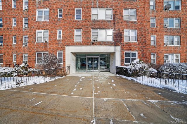 25 Sunnyside Drive 6C, Yonkers, NY 10705