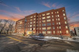 25 Sunnyside Drive 6C, Yonkers, NY 10705