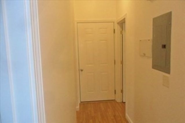 848 Waverly St 3, Framingham, MA 01702