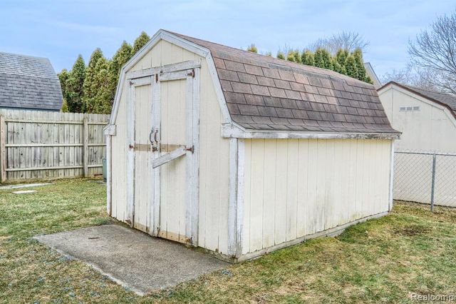 496 Central Street, Marysville, MI 48040