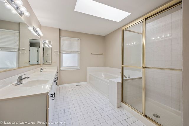 248 Bobolink Drive, Grayslake, IL 60030