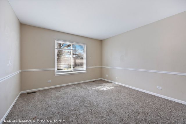 248 Bobolink Drive, Grayslake, IL 60030