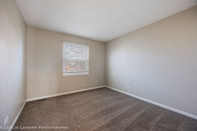 248 Bobolink Drive, Grayslake, IL 60030