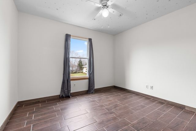 117 Drew Court, Poplar Grove, IL 61065