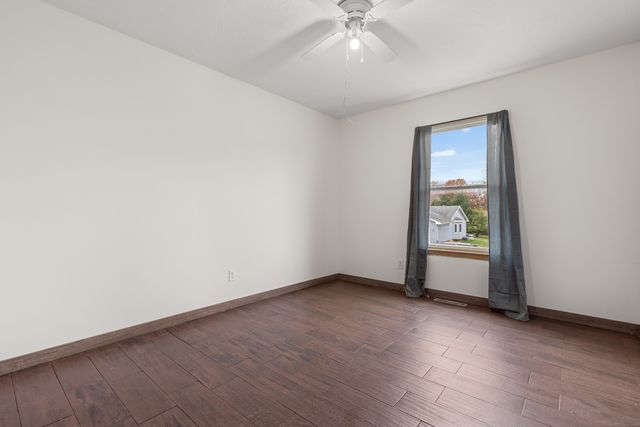 117 Drew Court, Poplar Grove, IL 61065