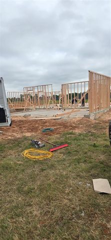 1163 Wolf Creek Drive, Blanchard, OK 73010