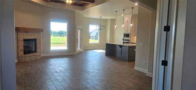 1163 Wolf Creek Drive, Blanchard, OK 73010