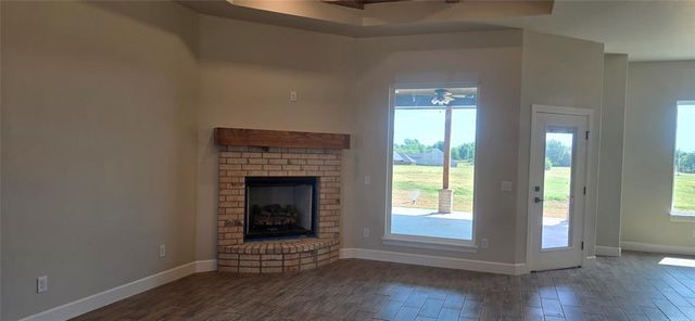 1163 Wolf Creek Drive, Blanchard, OK 73010