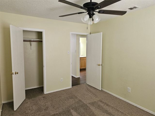 1205 Beeblossom Drive, Desoto, TX 75115