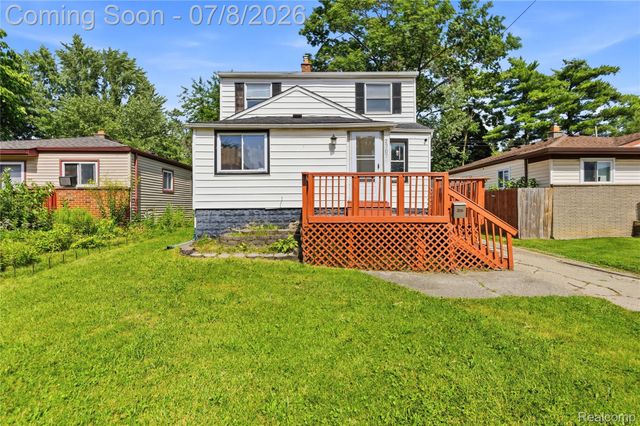 23074 Powell Avenue, Hazel Park, MI 48030
