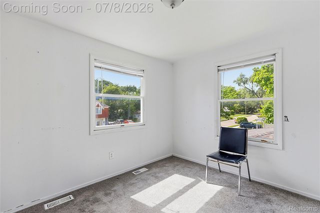 23074 Powell Avenue, Hazel Park, MI 48030