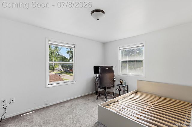 23074 Powell Avenue, Hazel Park, MI 48030