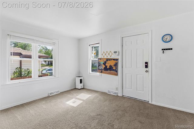 23074 Powell Avenue, Hazel Park, MI 48030