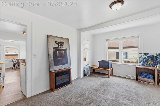 23074 Powell Avenue, Hazel Park, MI 48030