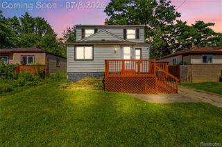 23074 Powell Avenue, Hazel Park, MI 48030