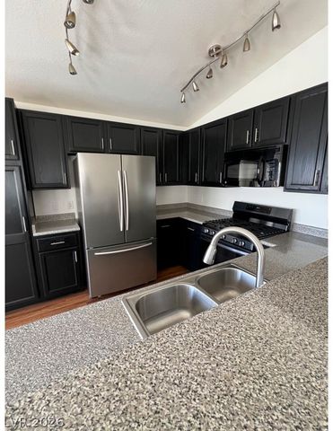 512 Crimson View Place, Las Vegas, NV 89144